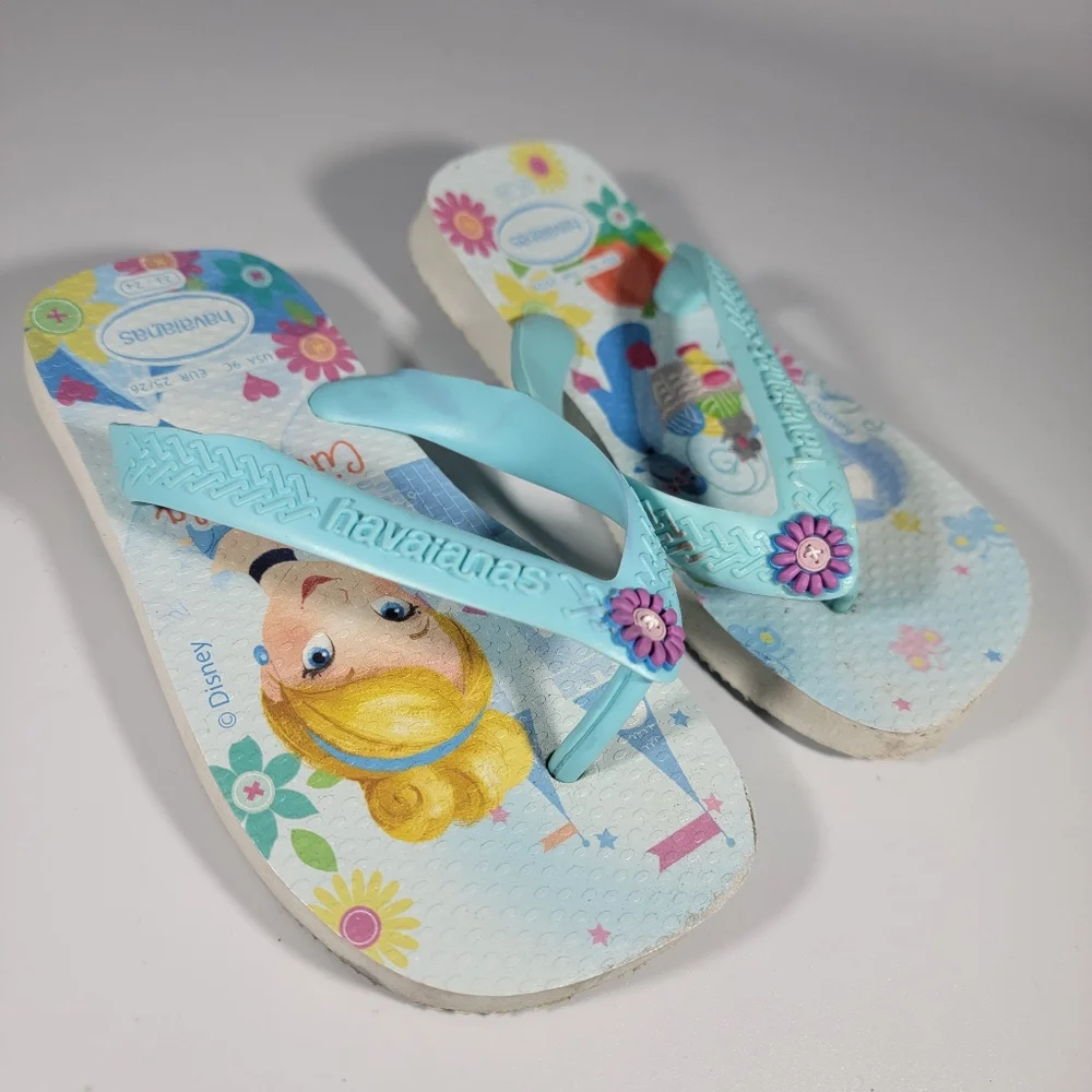 Havaianas Disney Toddler Child 9c Girls Blue Flip Flop Sandals Cinderella Castle